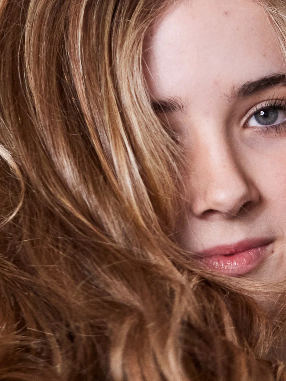Dark Blonde - Image 2